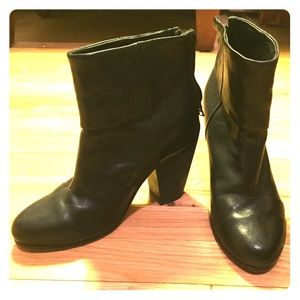 Rag and Bone Newberry booties size 36.5/6.5.